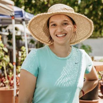Anna Regalado staff headshot photo