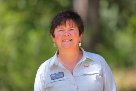 Andrea Mackenzie Full Headshot